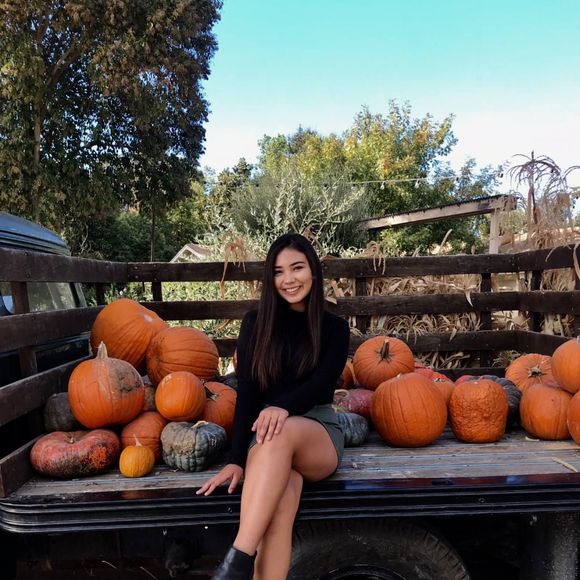 Meet your Posher, Berenice - Picture 1 of 1